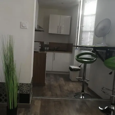 Apartment Port